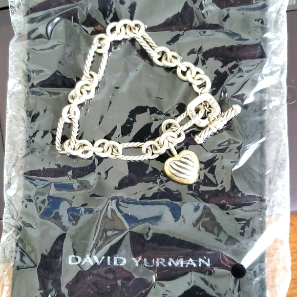 David Yurman Cable Heart Toggle Bracelet 18K-925 31 Gms - Picture 2 of 6